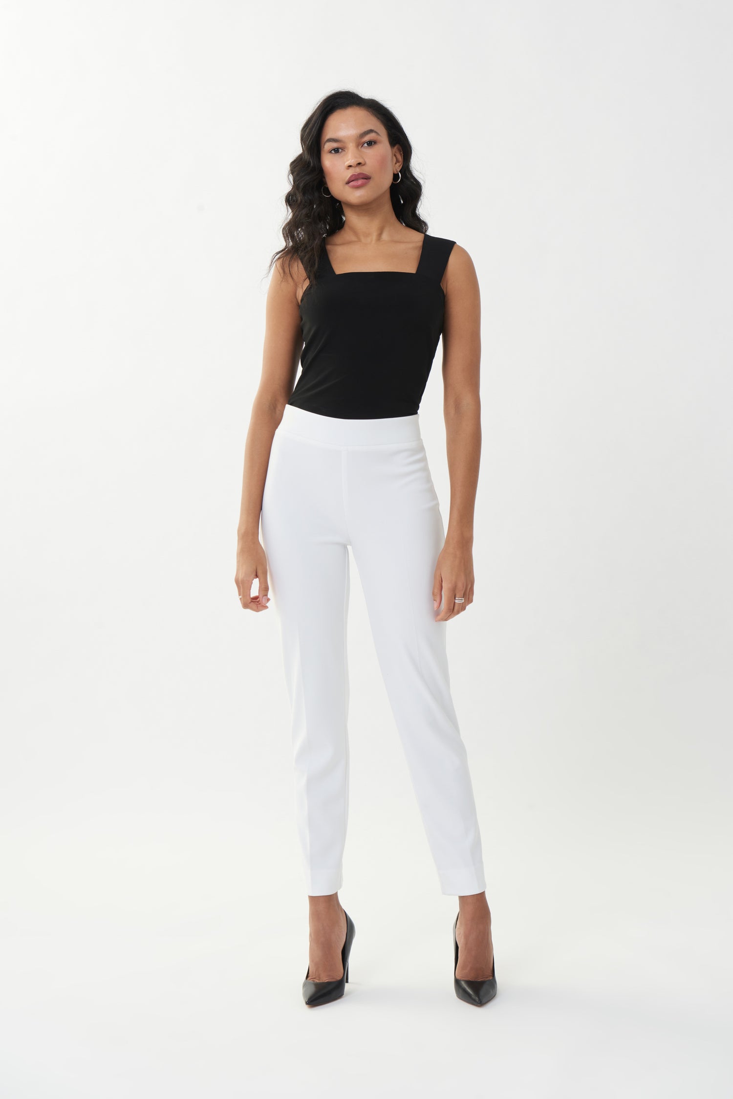 143132F25 Square Neck Cami