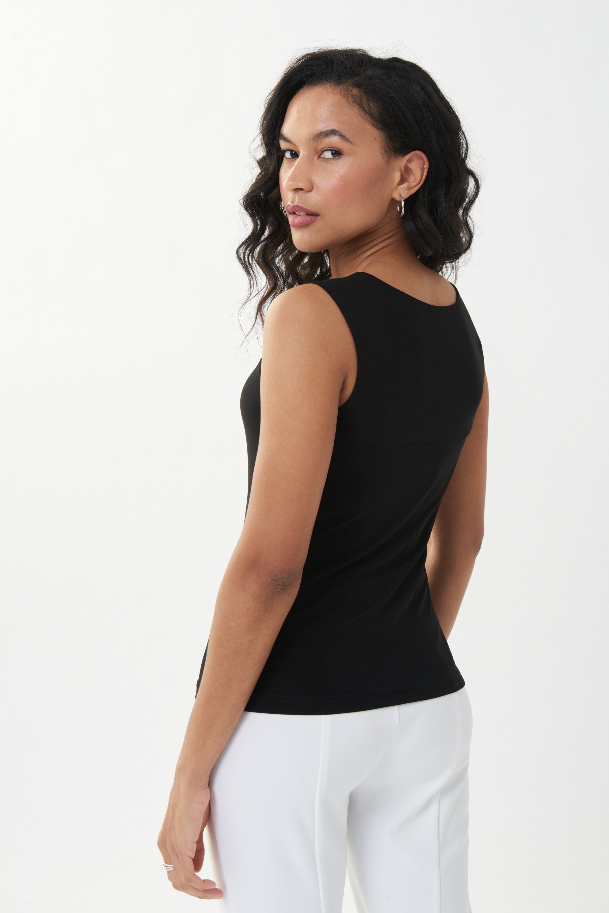 143132F25 Square Neck Cami