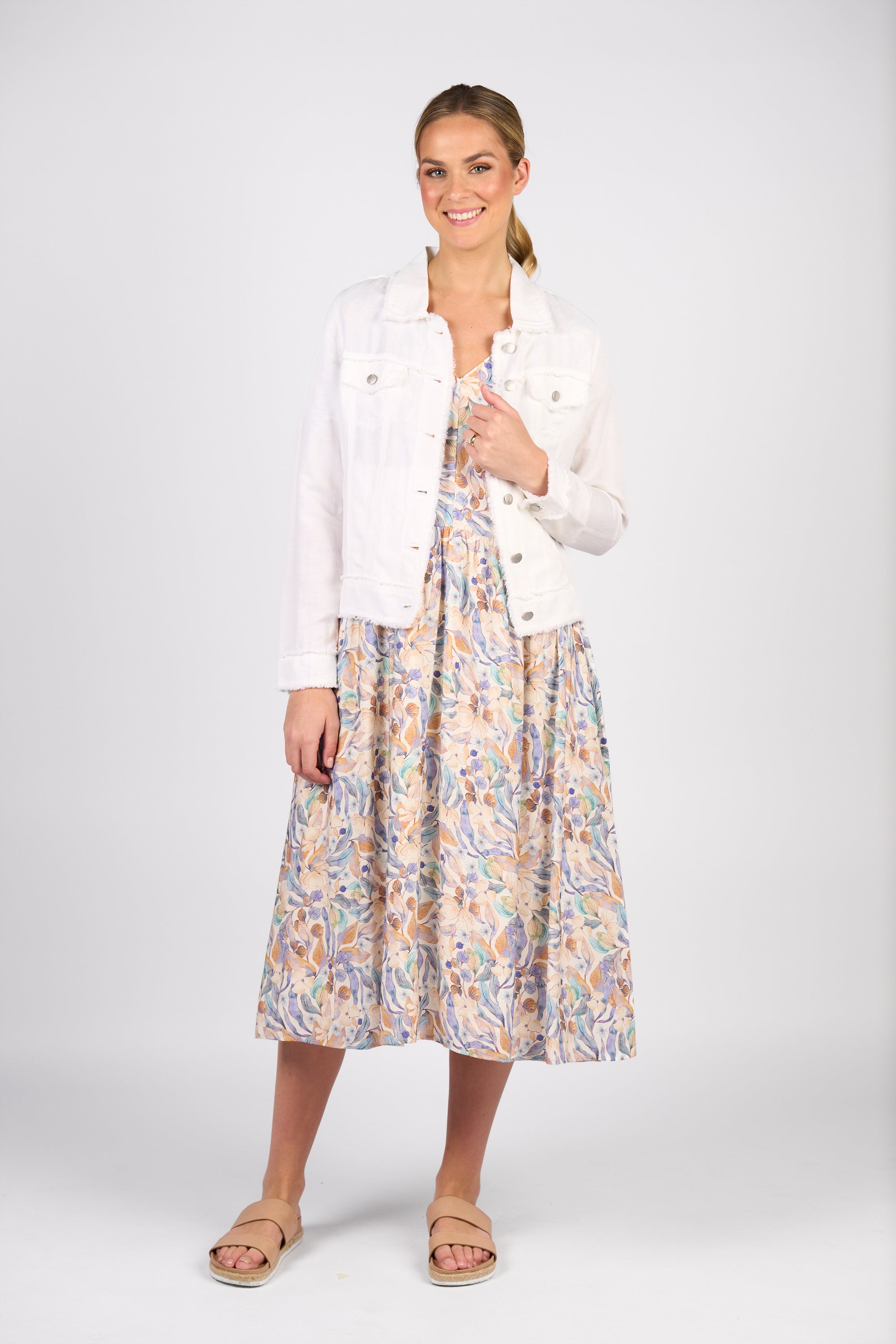 2026A Linen Jacket with Frayed Seams