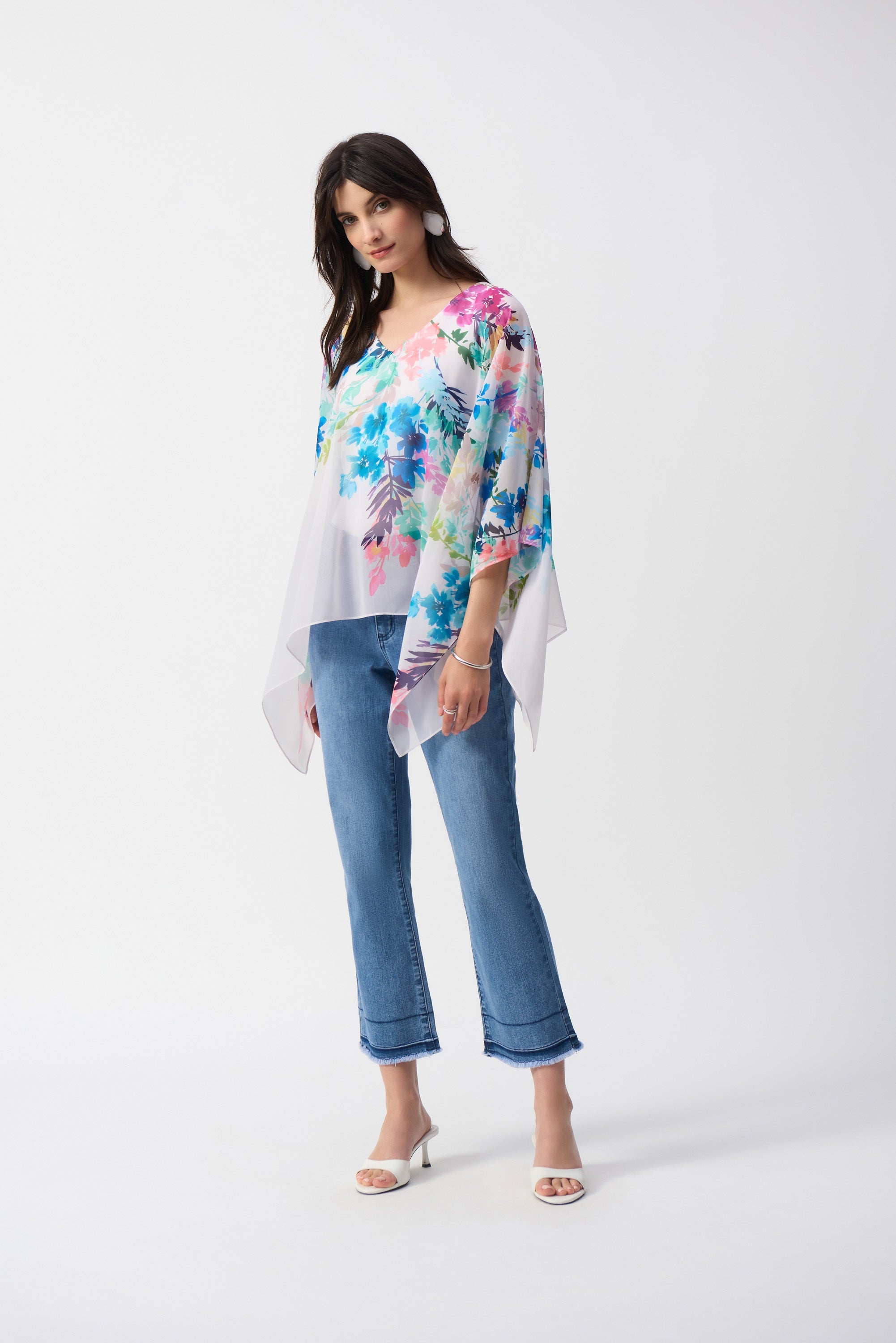 251238 Chiffon Floral Print Poncho