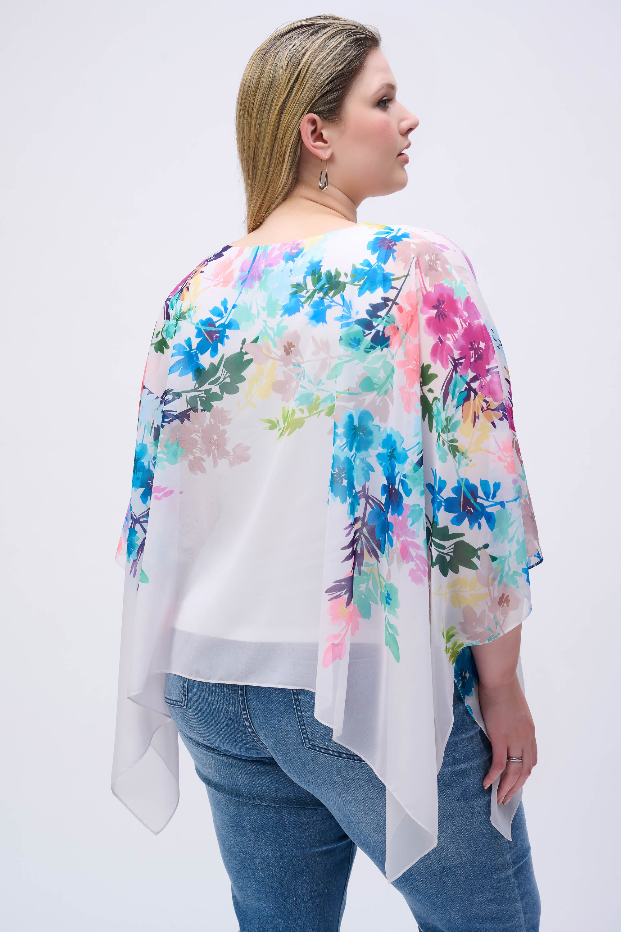 251238 Chiffon Floral Print Poncho