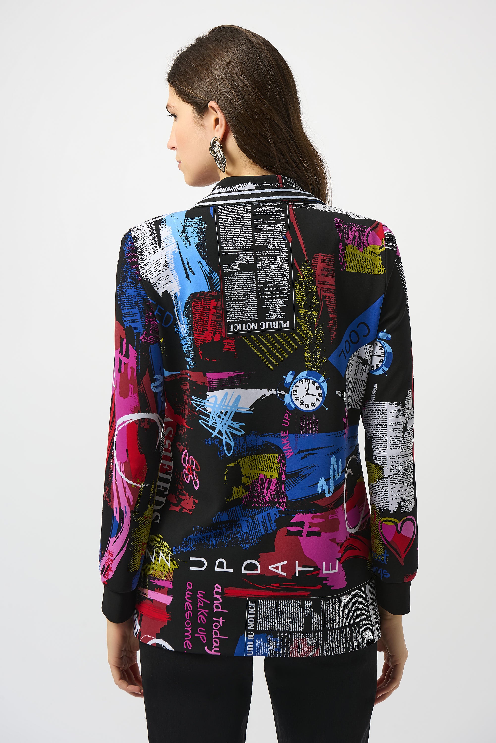 253090 Silky Knit Word Print Straight Blazer