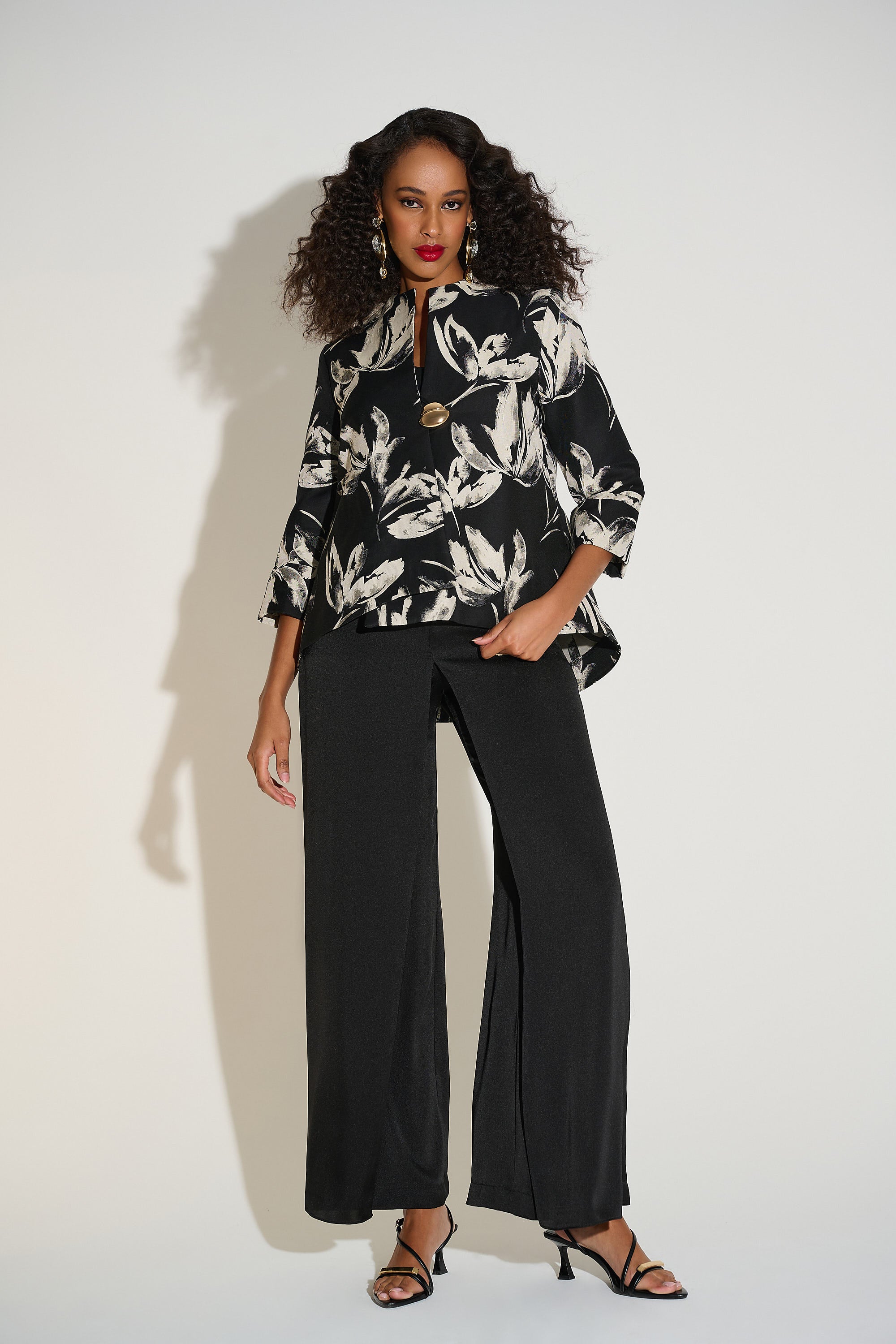 253719 Signature | Jacquard Floral Print Swing Jacket