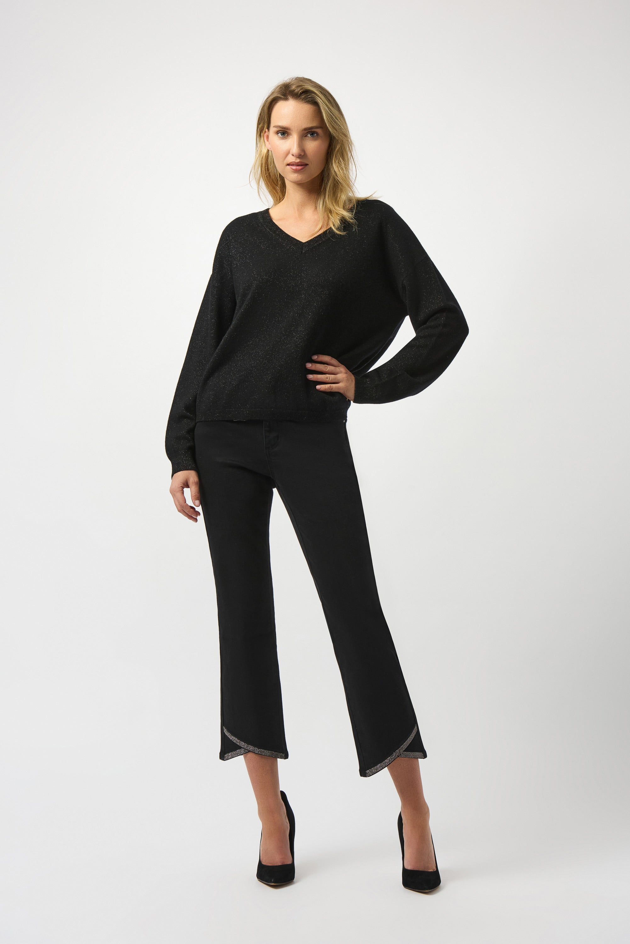 253967 Wool Blend V-Neck Boxy Sweater