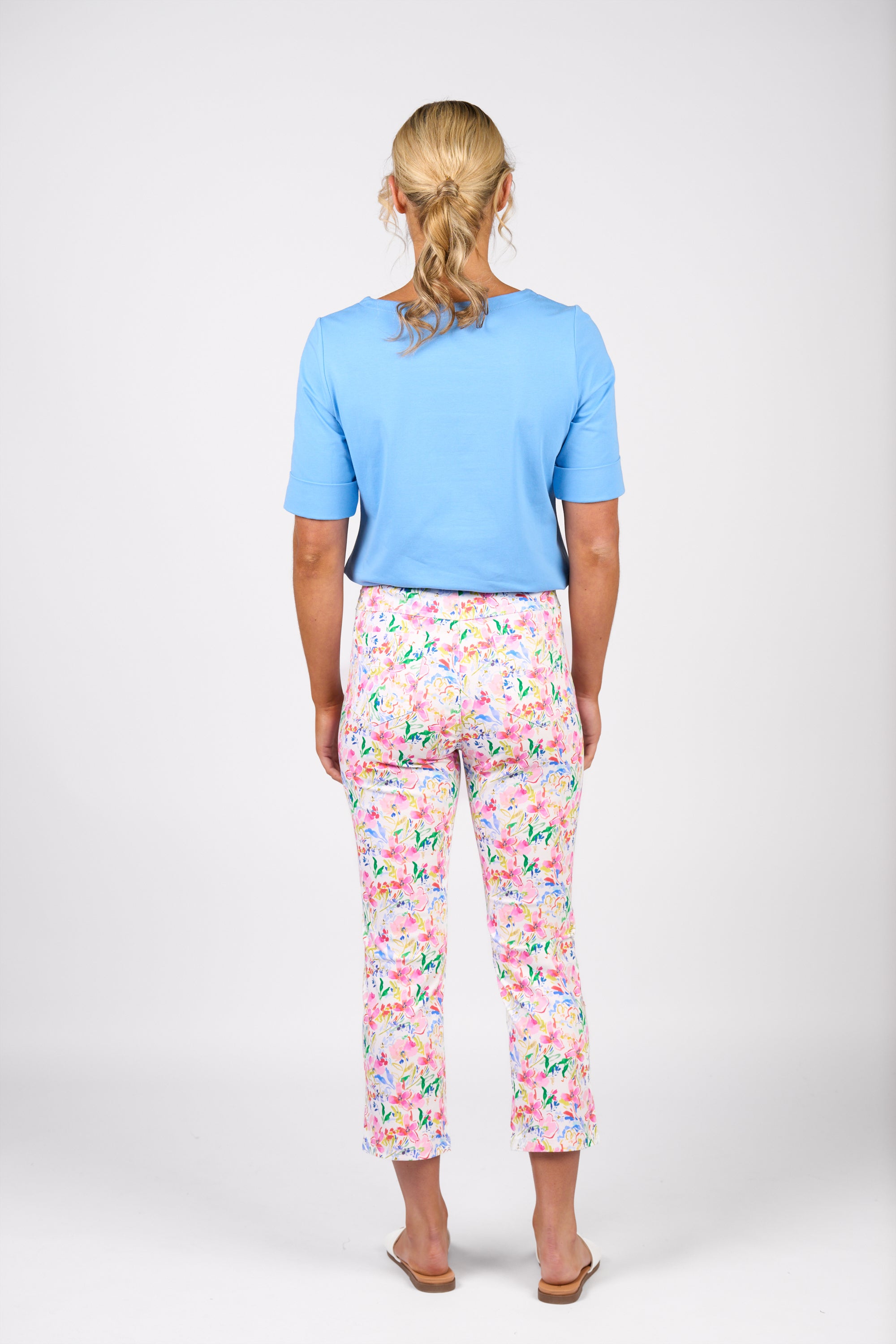 274LW Slim Leg 7/8 Length Lightweight Pull On
