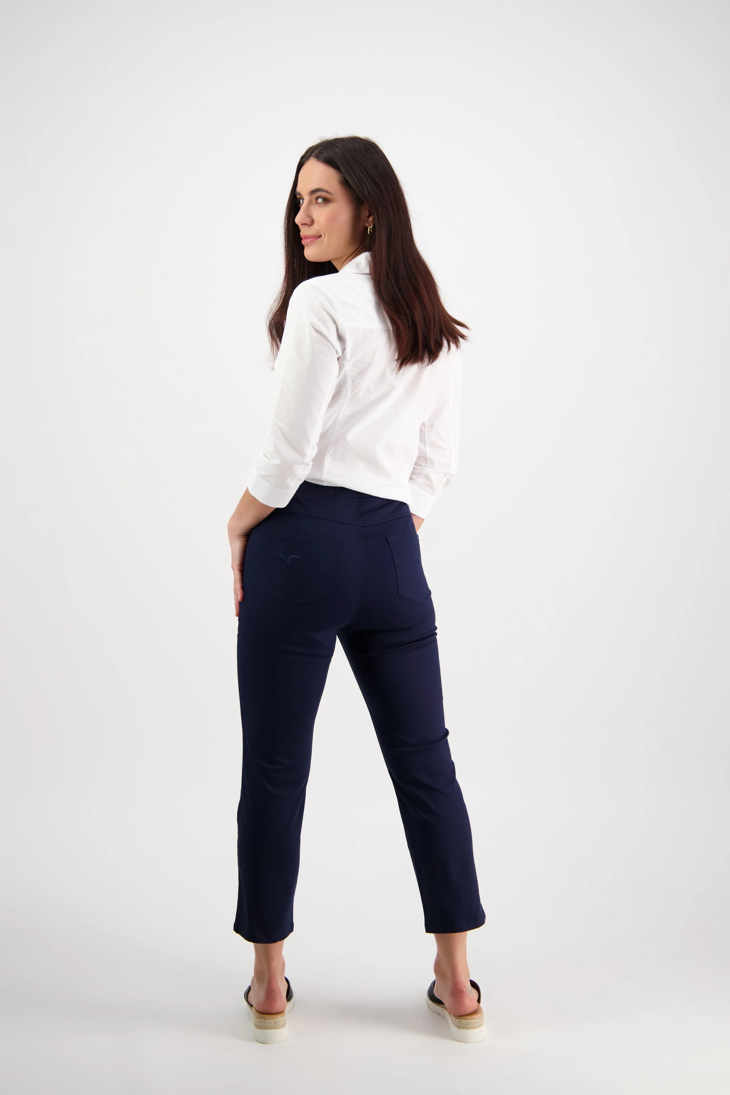 274LW Slim Leg 7/8 Length Lightweight Pull On