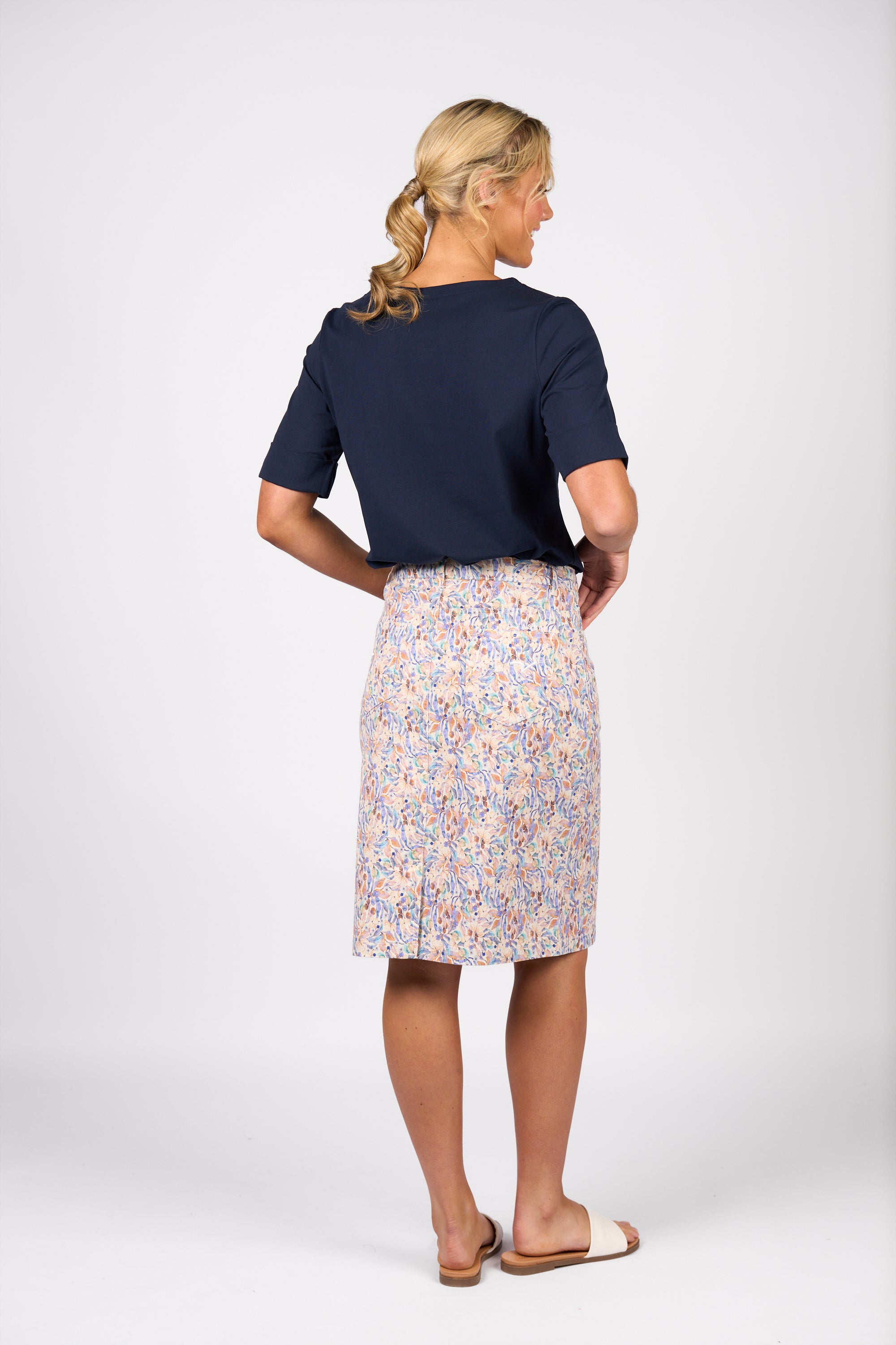 372AV Denim Skirt With Back Vent
