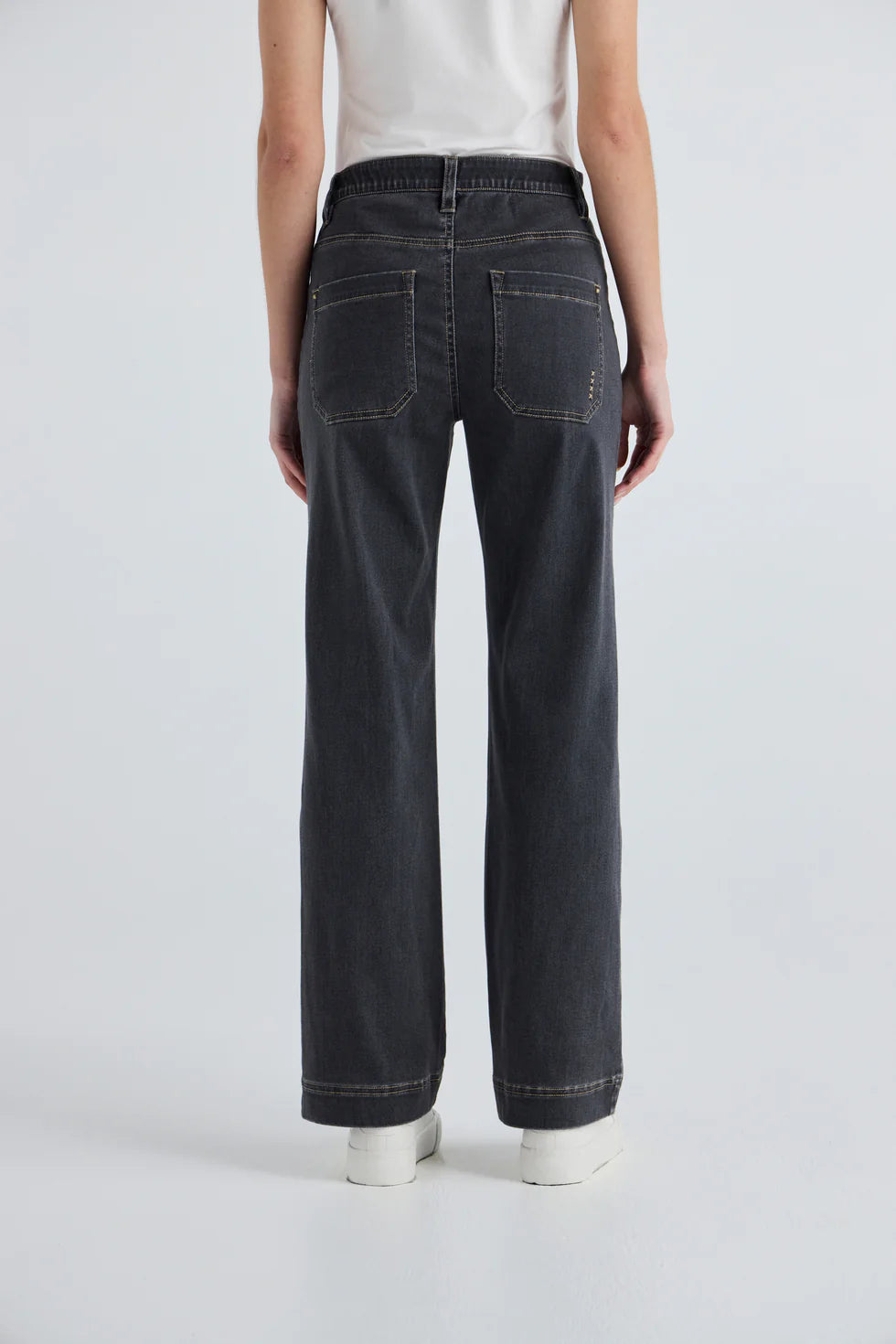 3764 - Chrome Jean