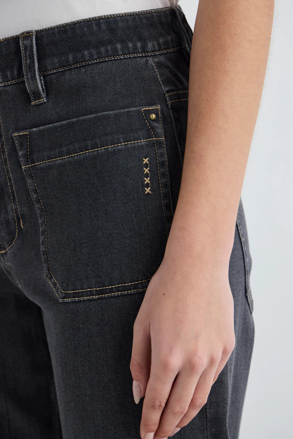 3764 - Chrome Jean