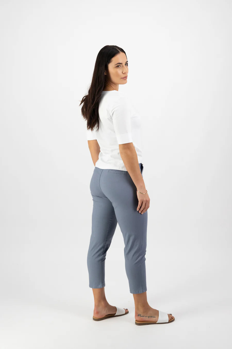 5790 - 7/8 Length Skinny Leg Elastic Waist Pant