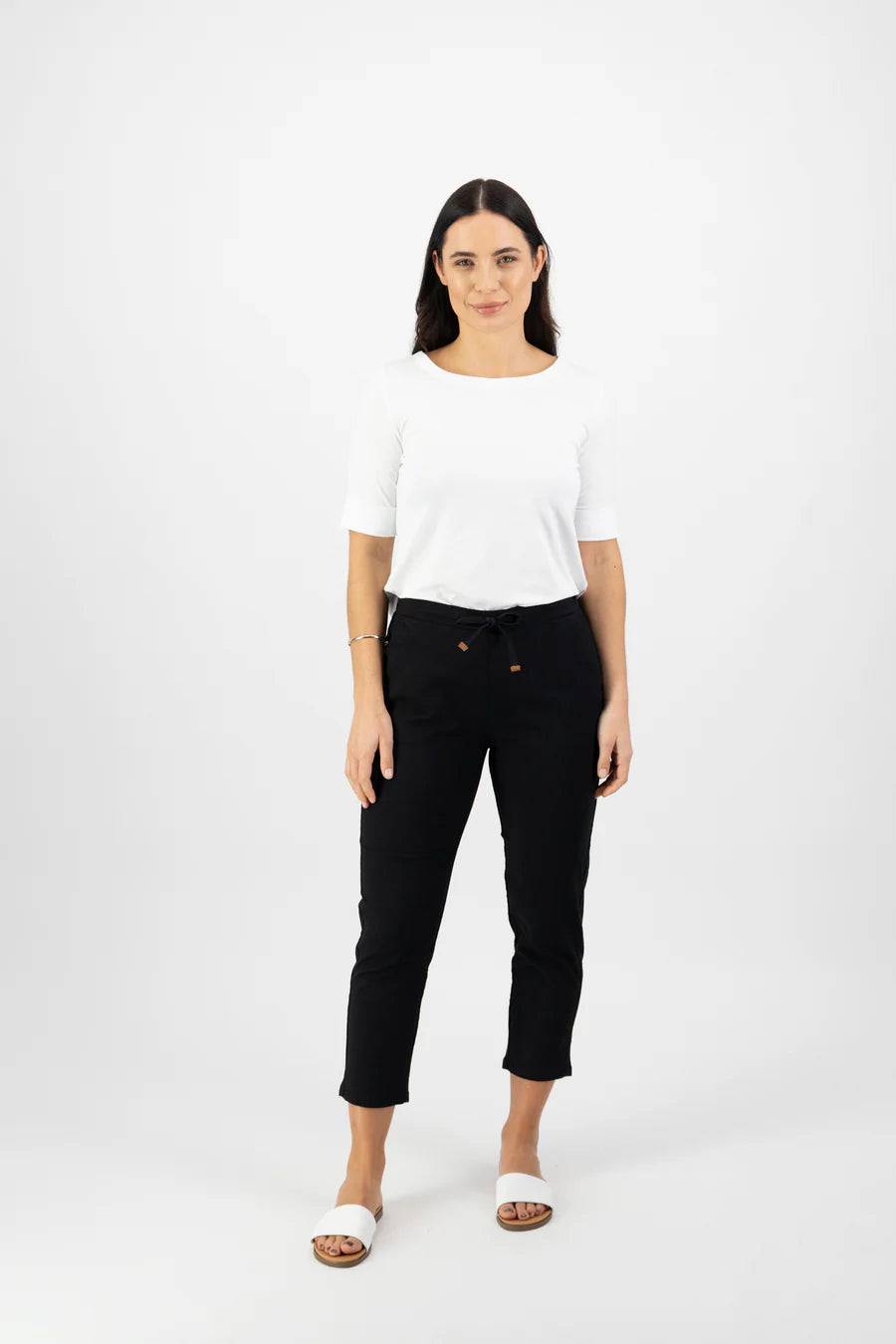 5790 - 7/8 Length Skinny Leg Elastic Waist Pant