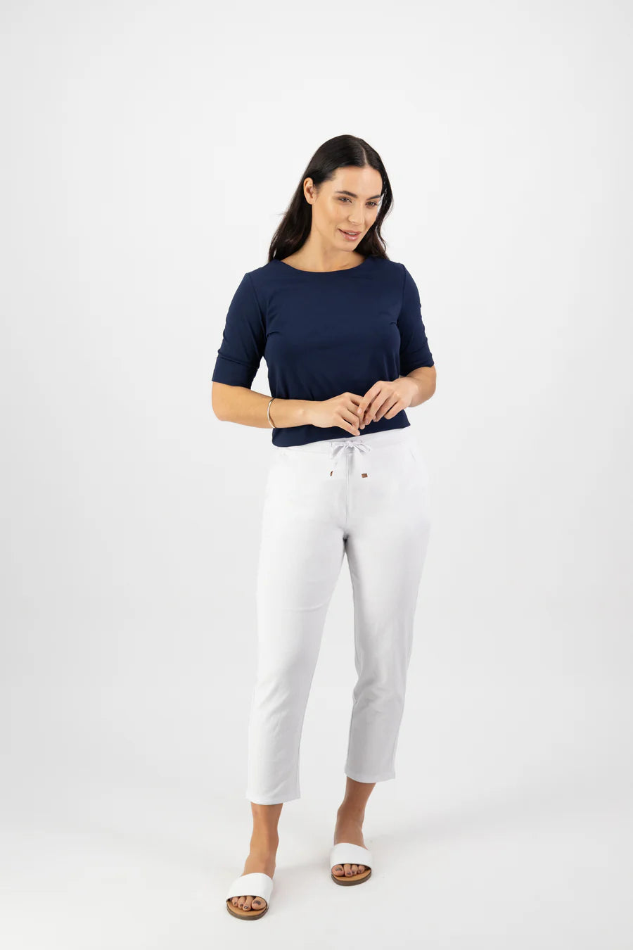 5790 - 7/8 Length Skinny Leg Elastic Waist Pant