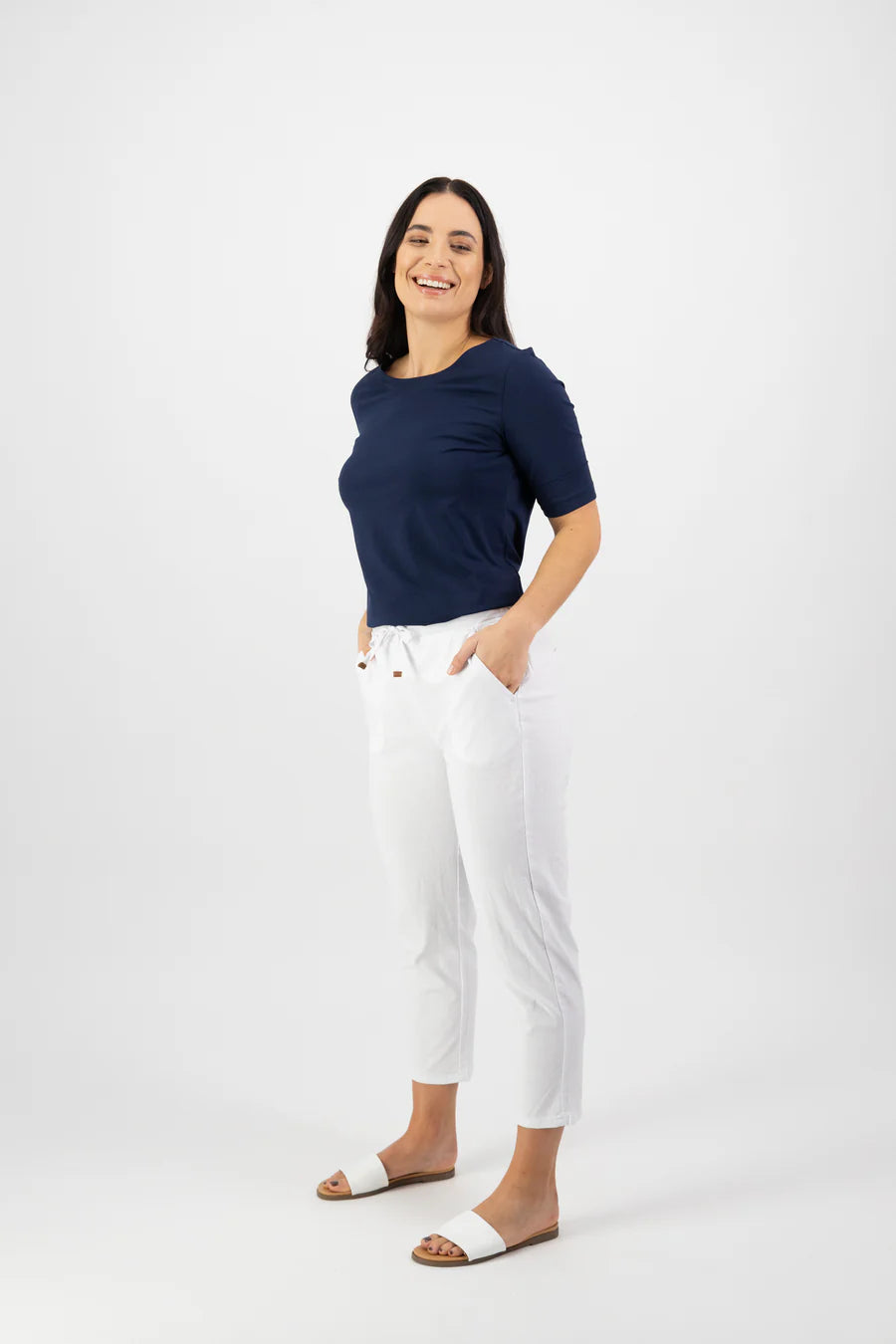 5790 - 7/8 Length Skinny Leg Elastic Waist Pant