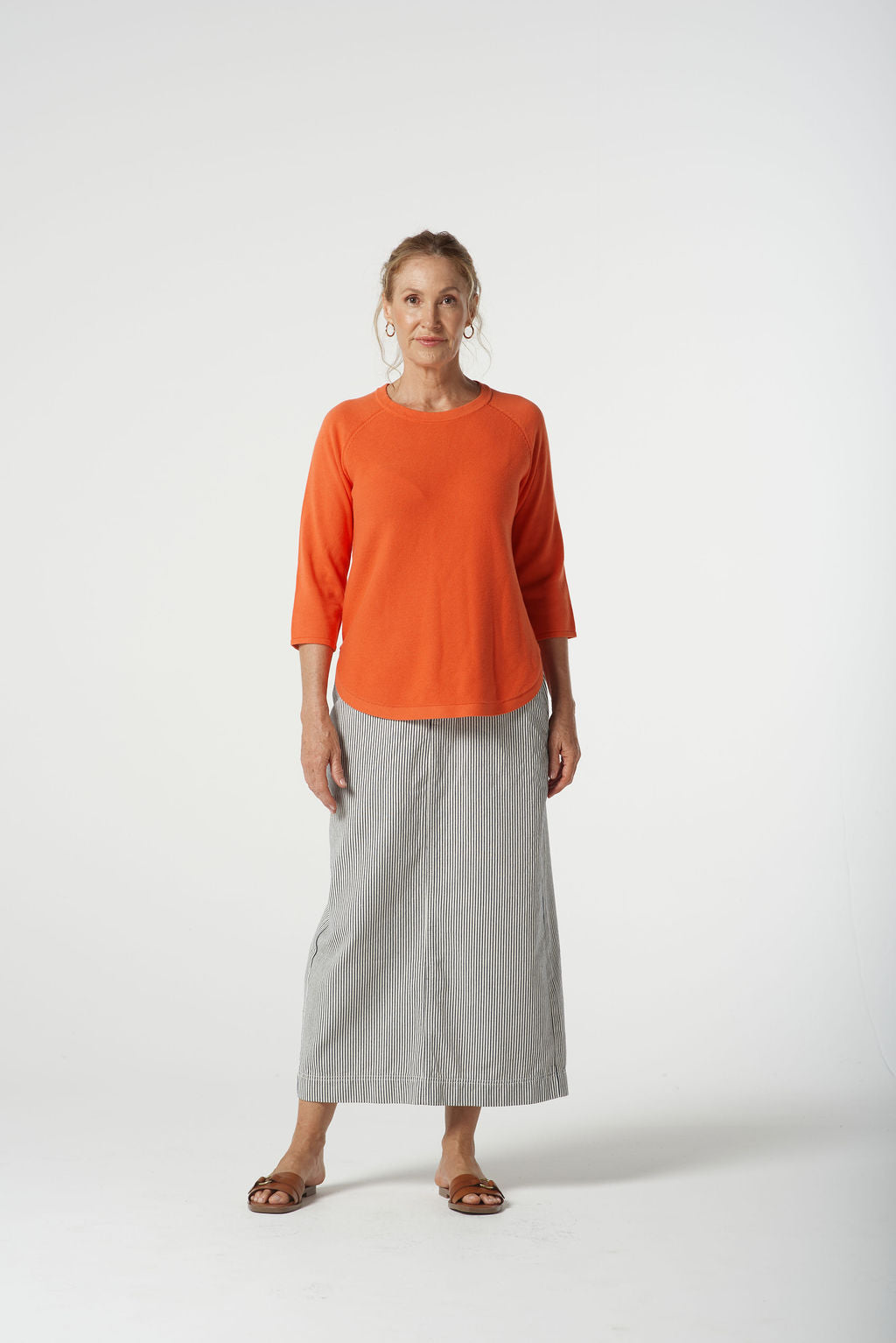 8144 3/4 Sleeve Raglan Jumper