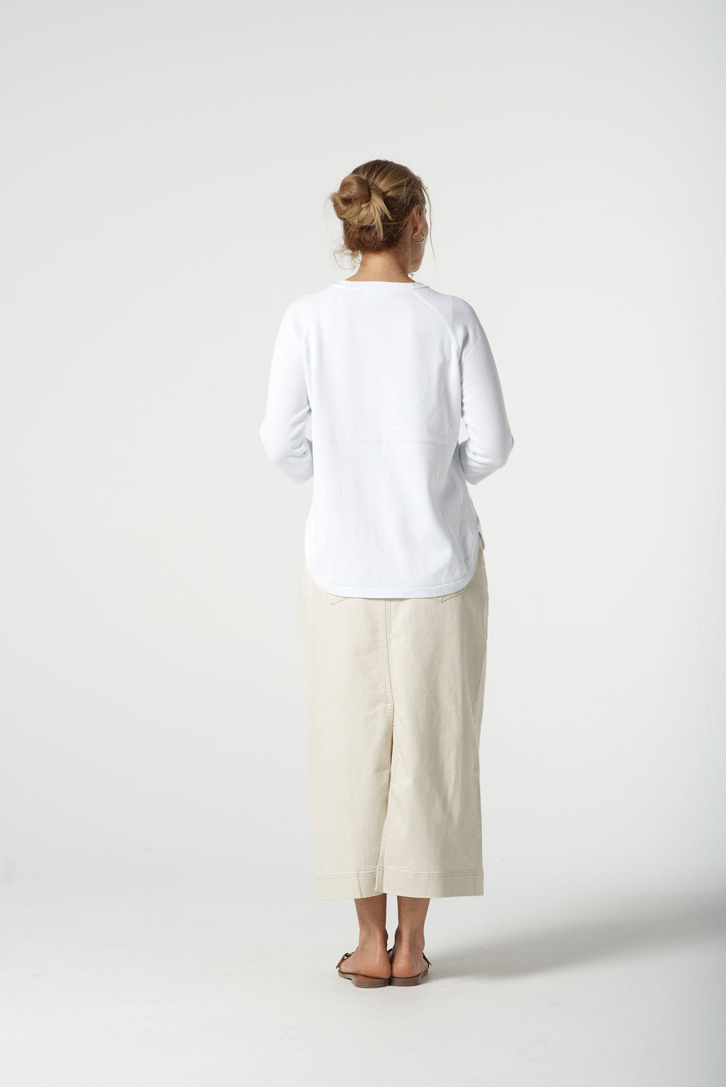 8144 3/4 Sleeve Raglan Jumper