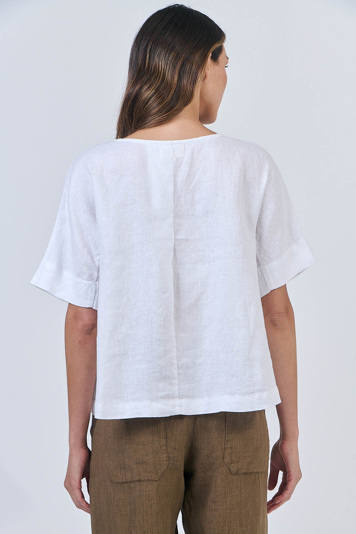 Naturals GA585 White Short Sleeve Top