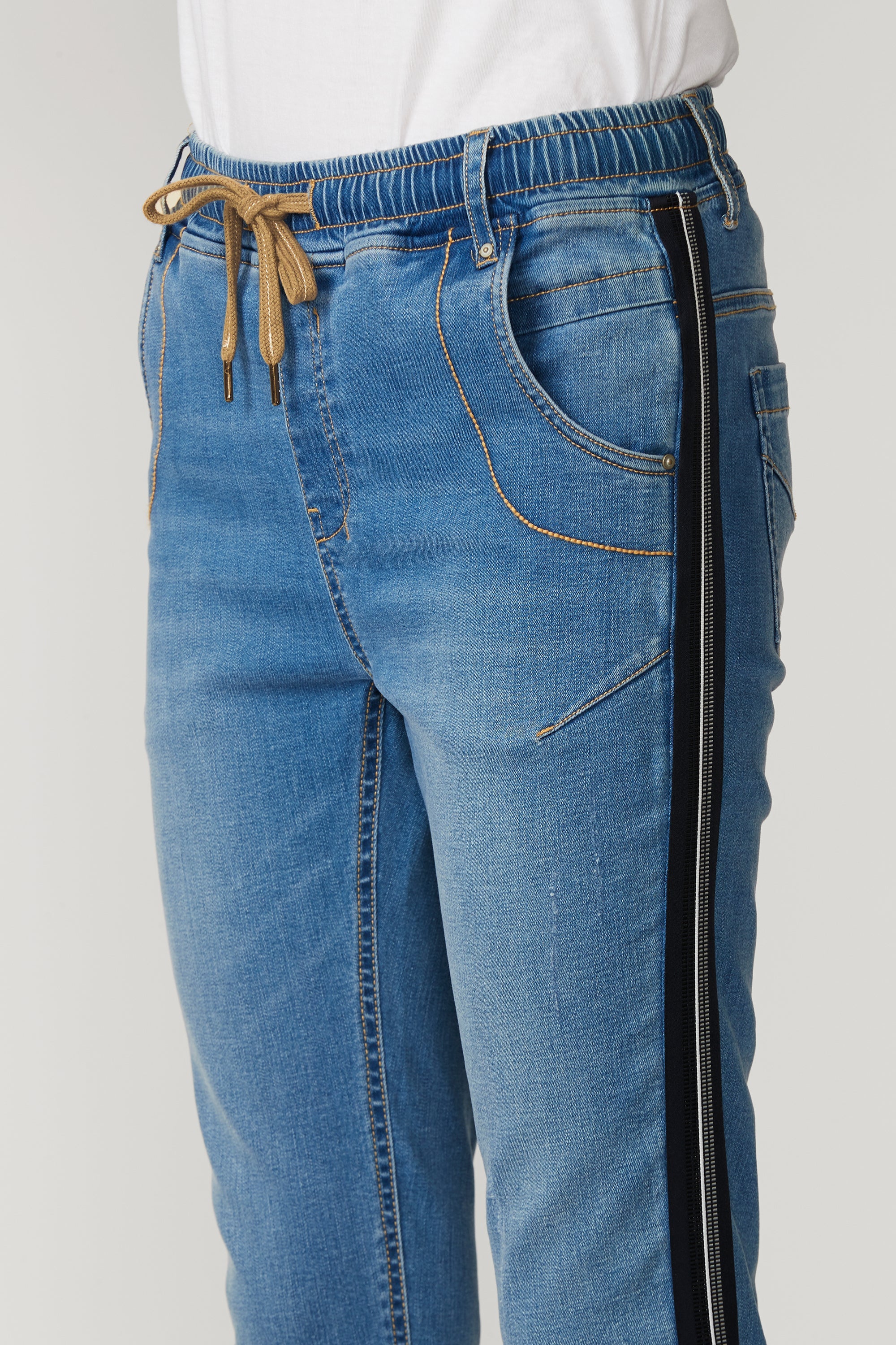 2760 Lania LTL Boyfriend Jean