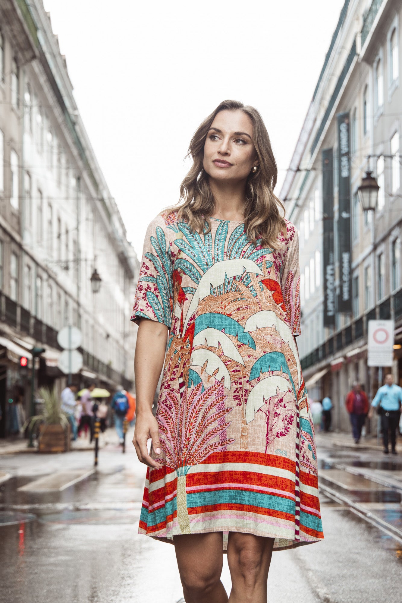 40199 Ponta Verde Dress Contemporary