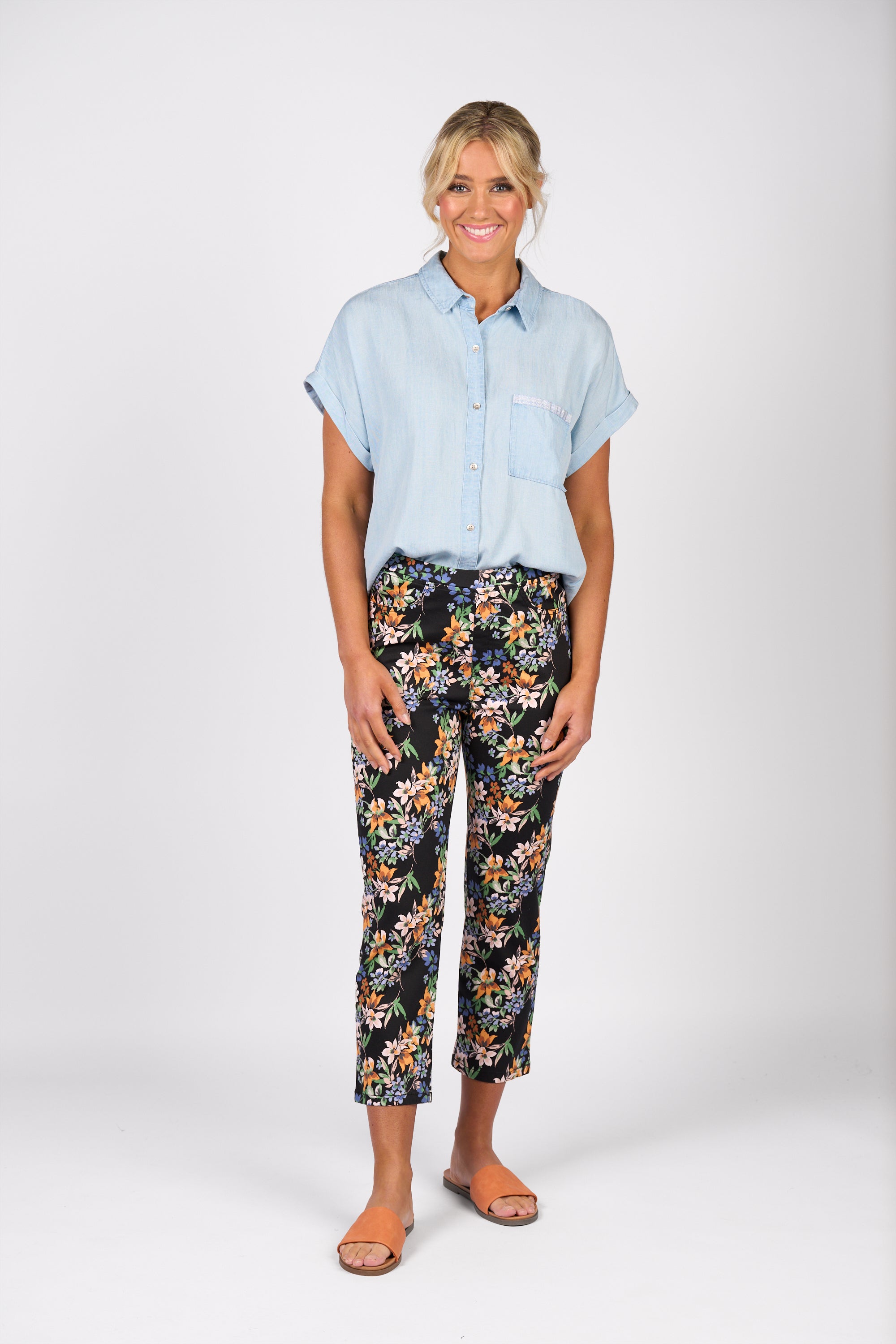 274LW Slim Leg 7/8 Length Lightweight Pull On