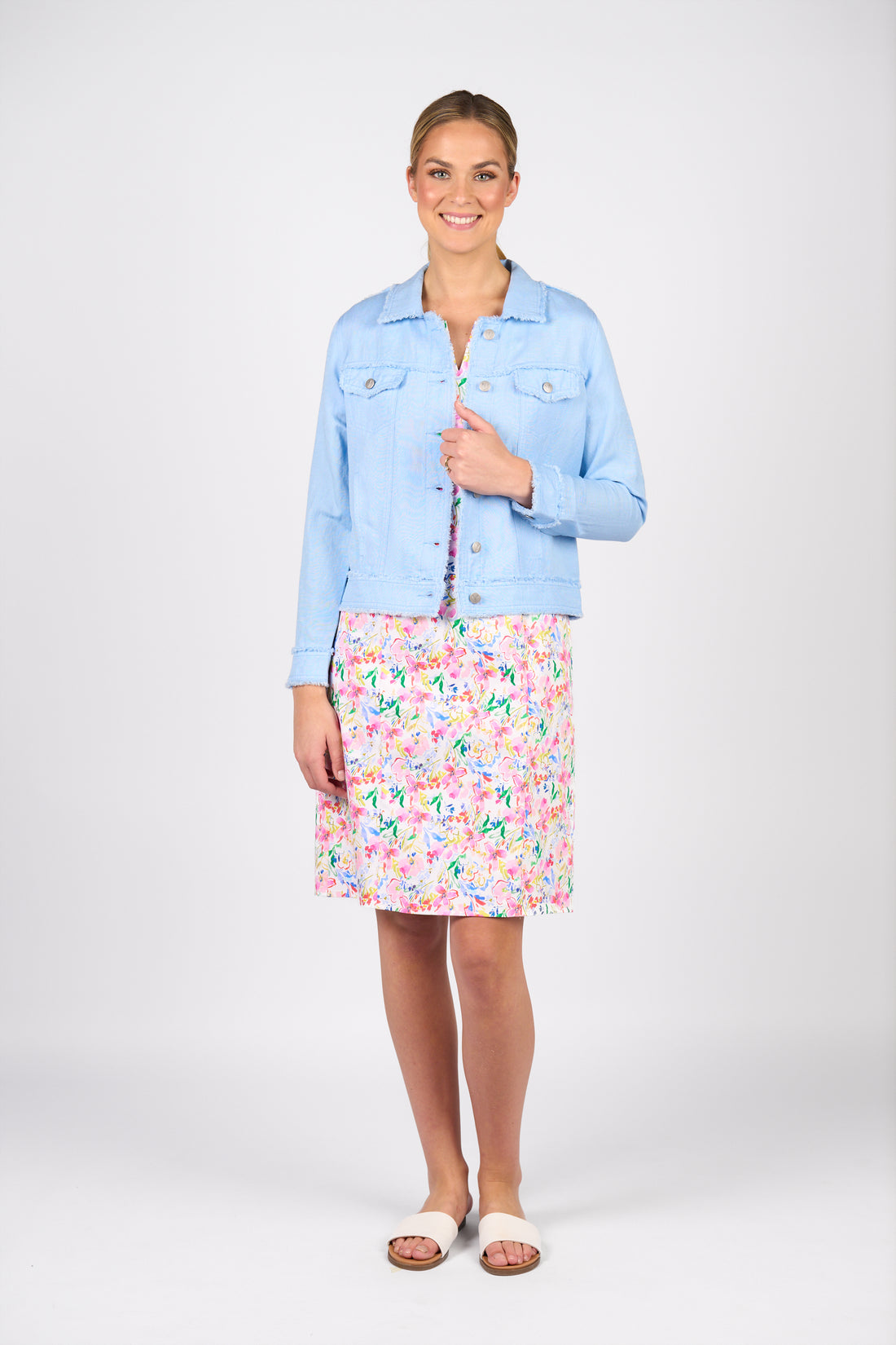 2026A Linen Jacket with Frayed Seams