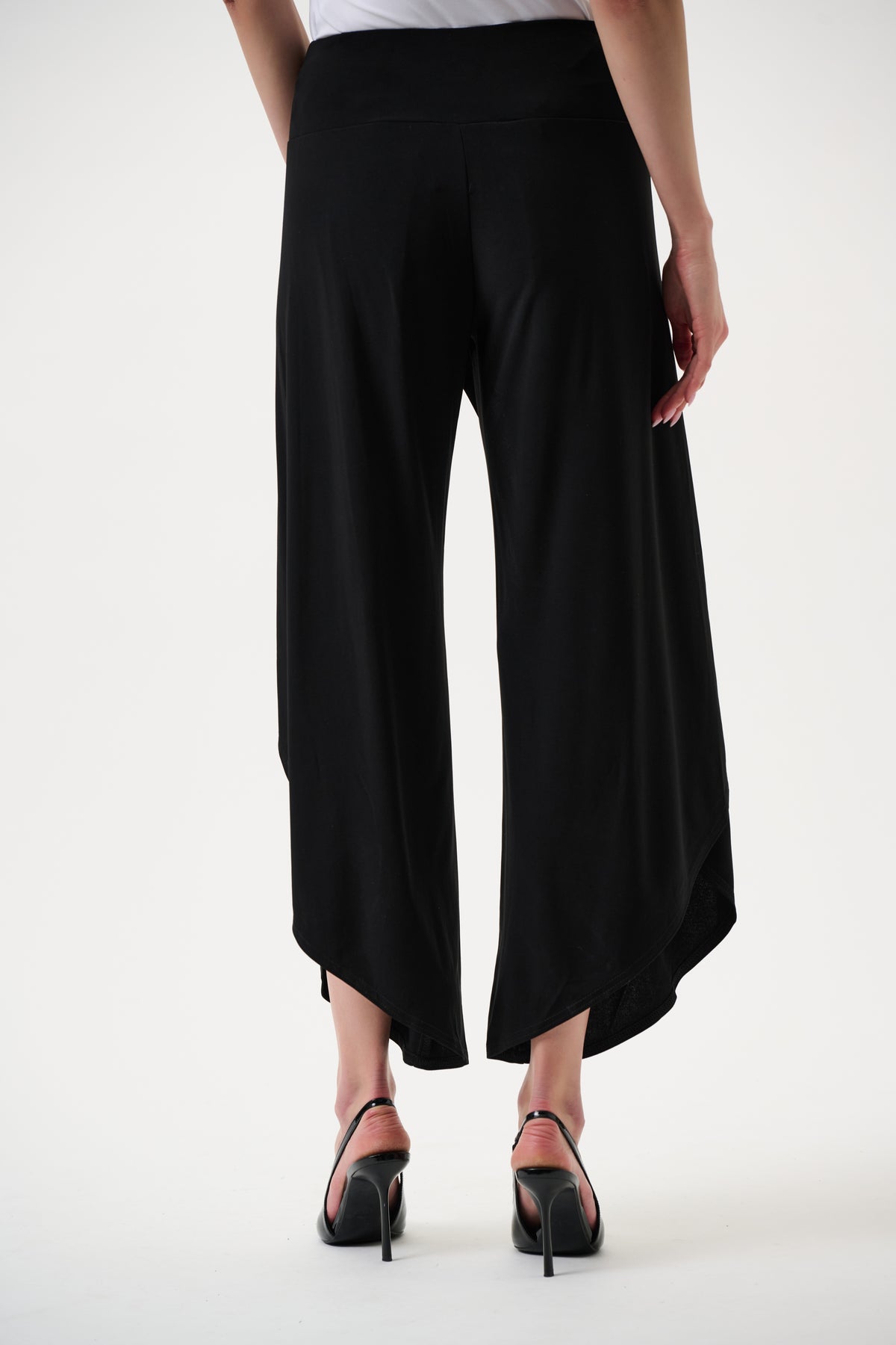 Classic Overlay Pant