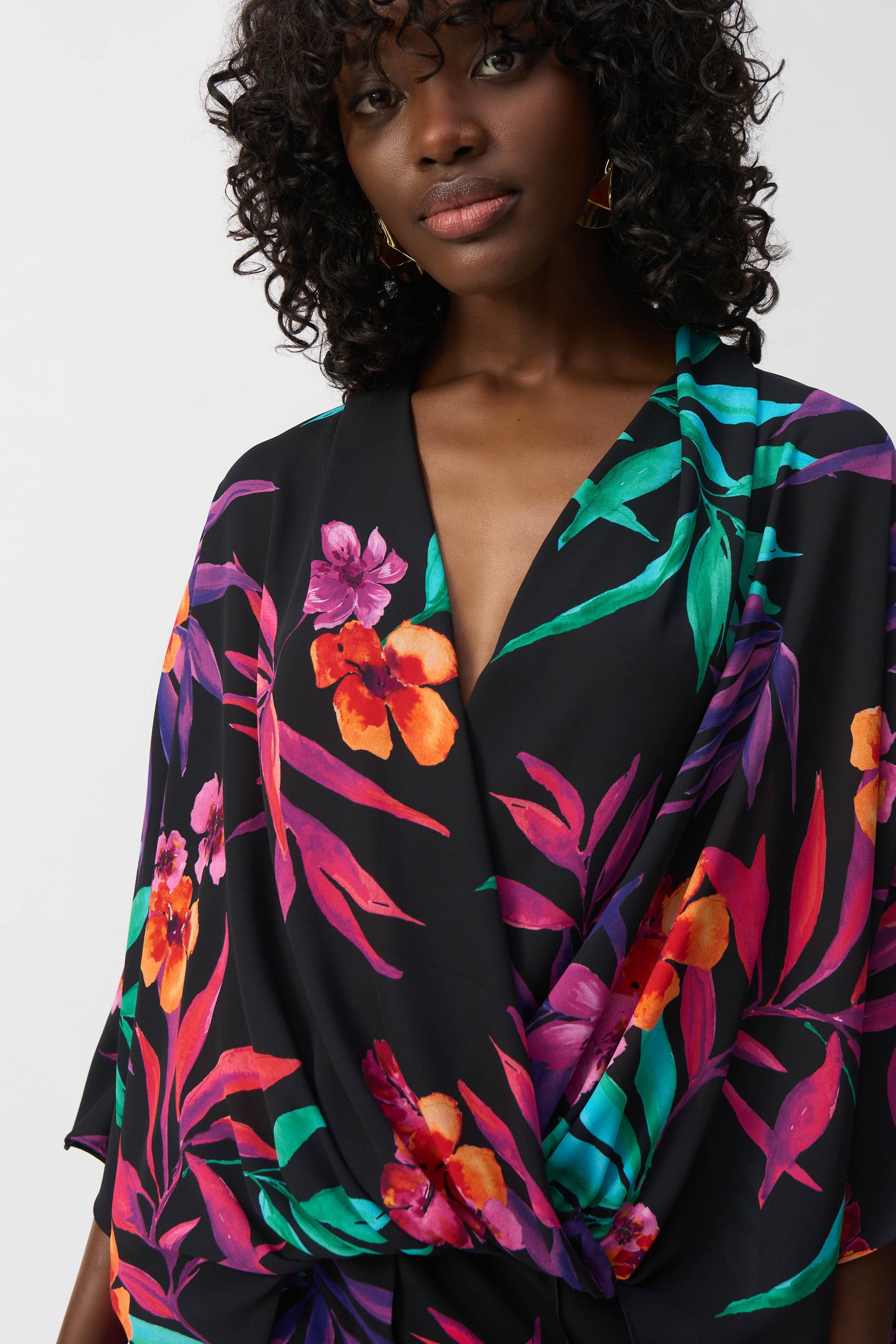 251127 Georgette Tropical Print Wrap