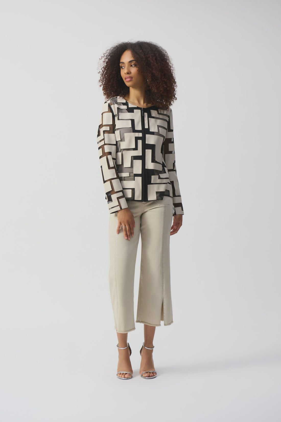 251932 Geometric Zipper Closure Jacket
