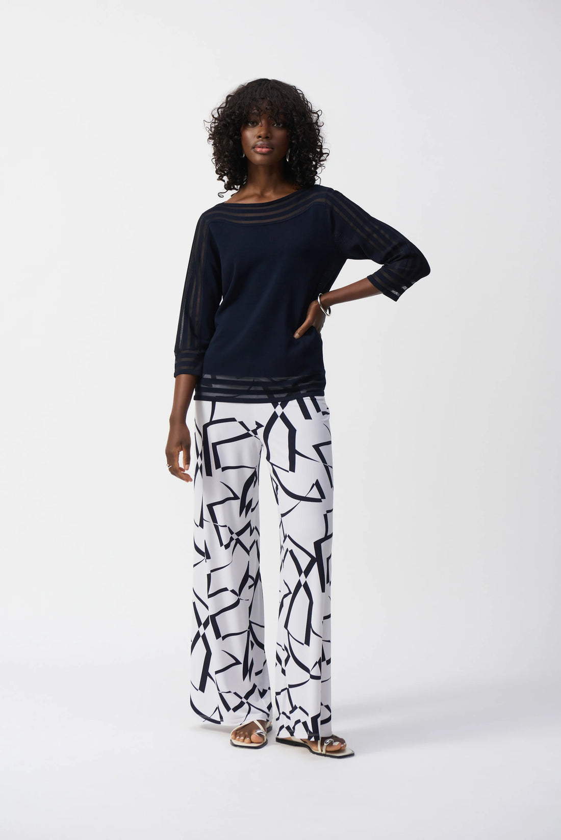 251946 Sweater Knit Pullover With Mesh Stripe Detail