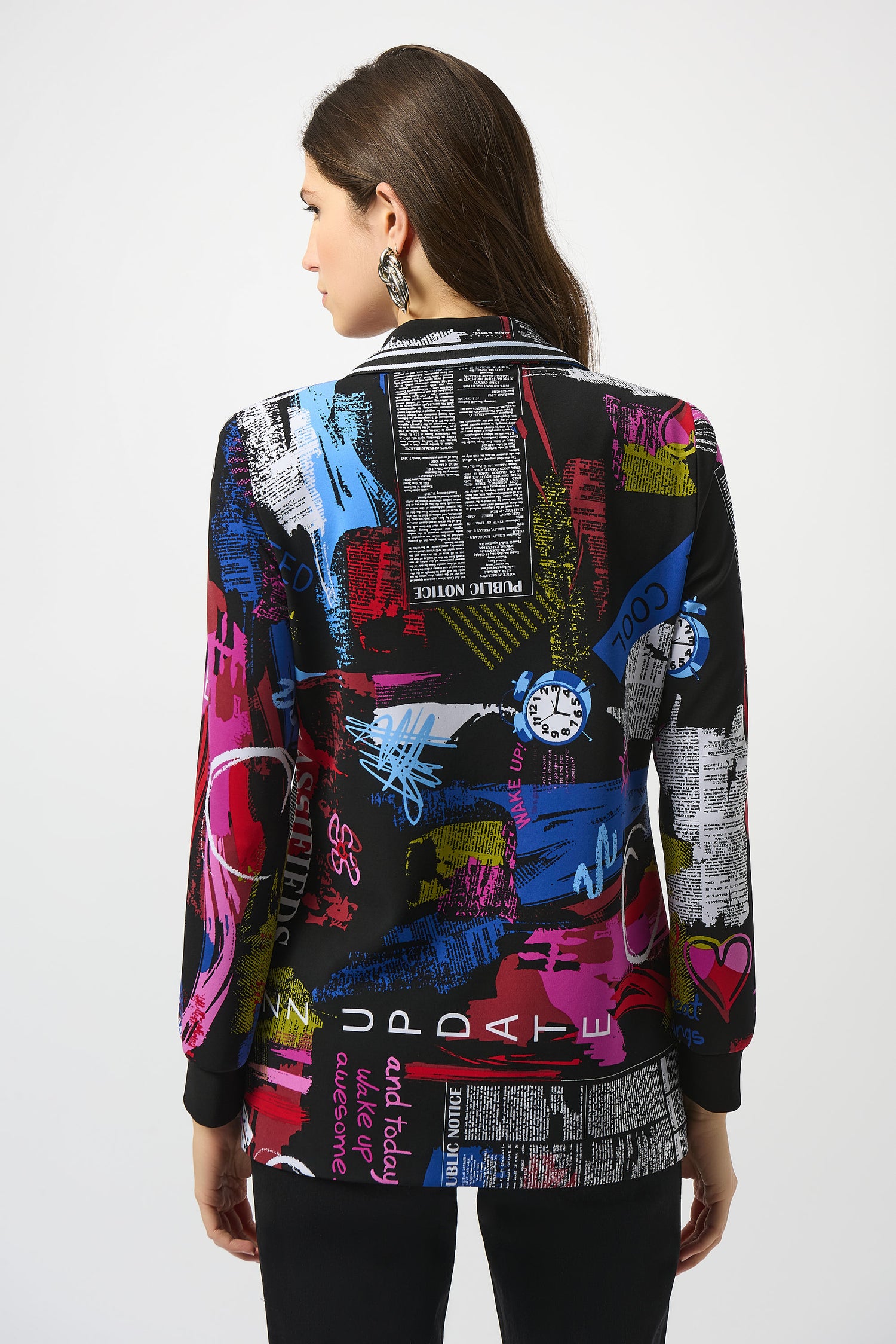 253090 Silky Knit Word Print Straight Blazer