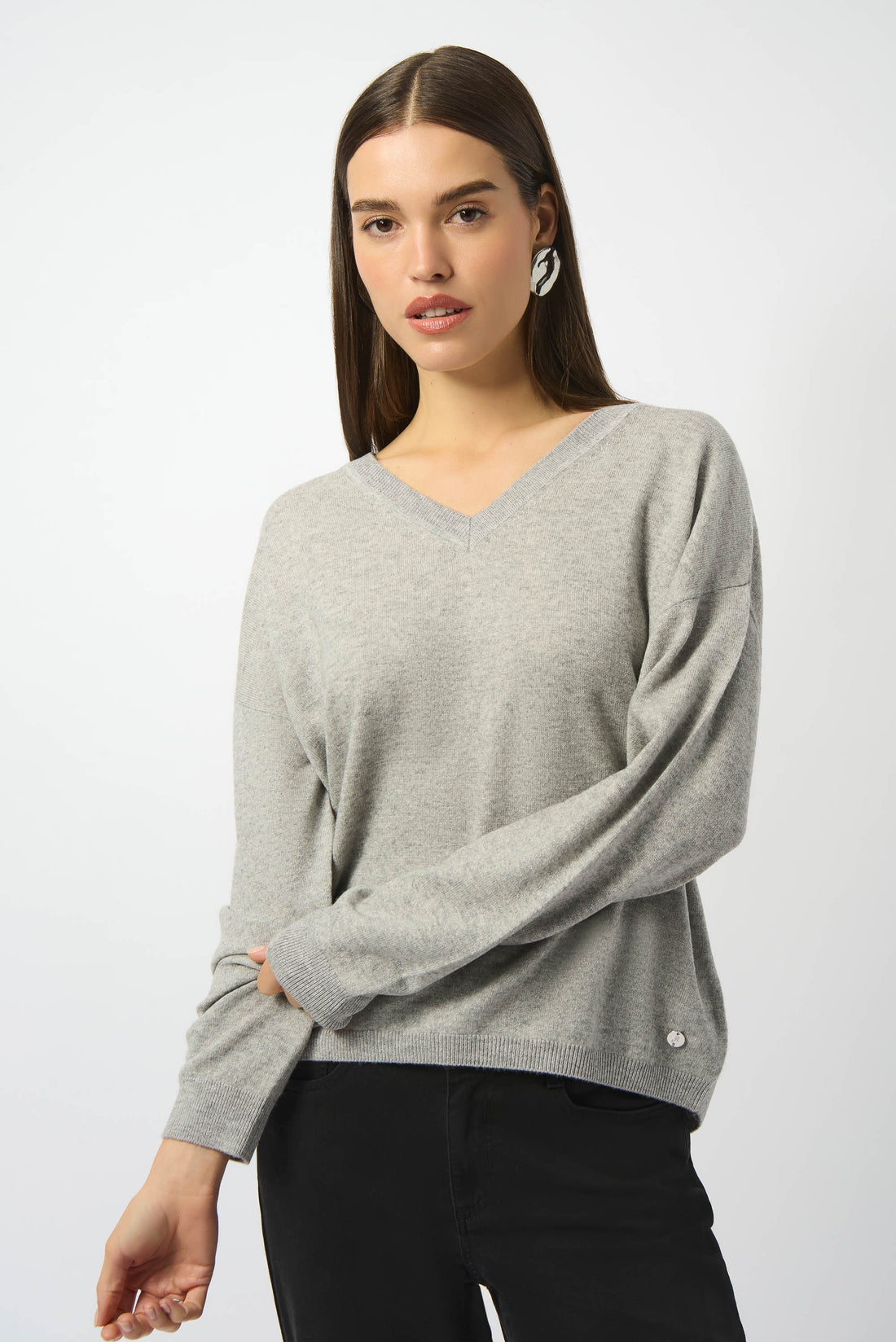 253967 Wool Blend V-Neck Boxy Sweater
