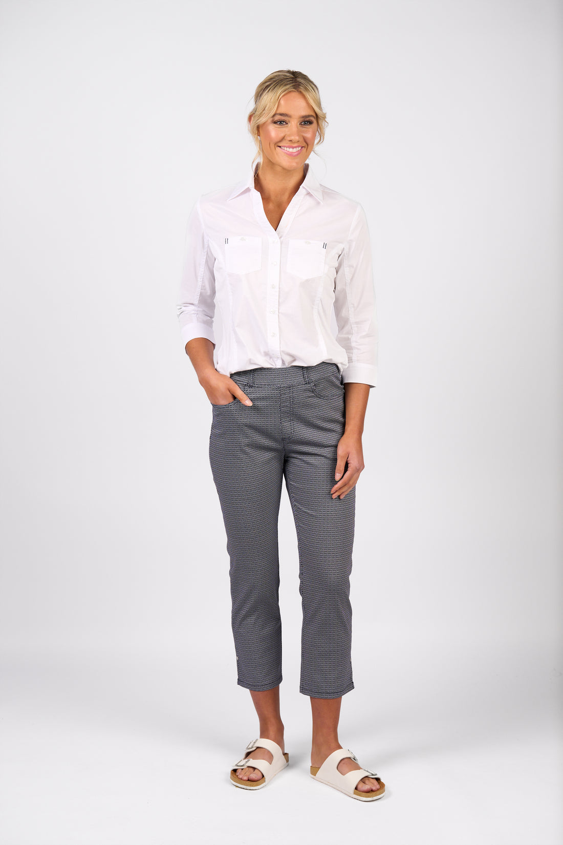 296 Slim Leg 7/8 Length Lightweight Pull On