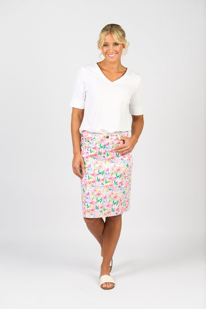 372AV Printed Lightweight Skirt with Centre Back Vent