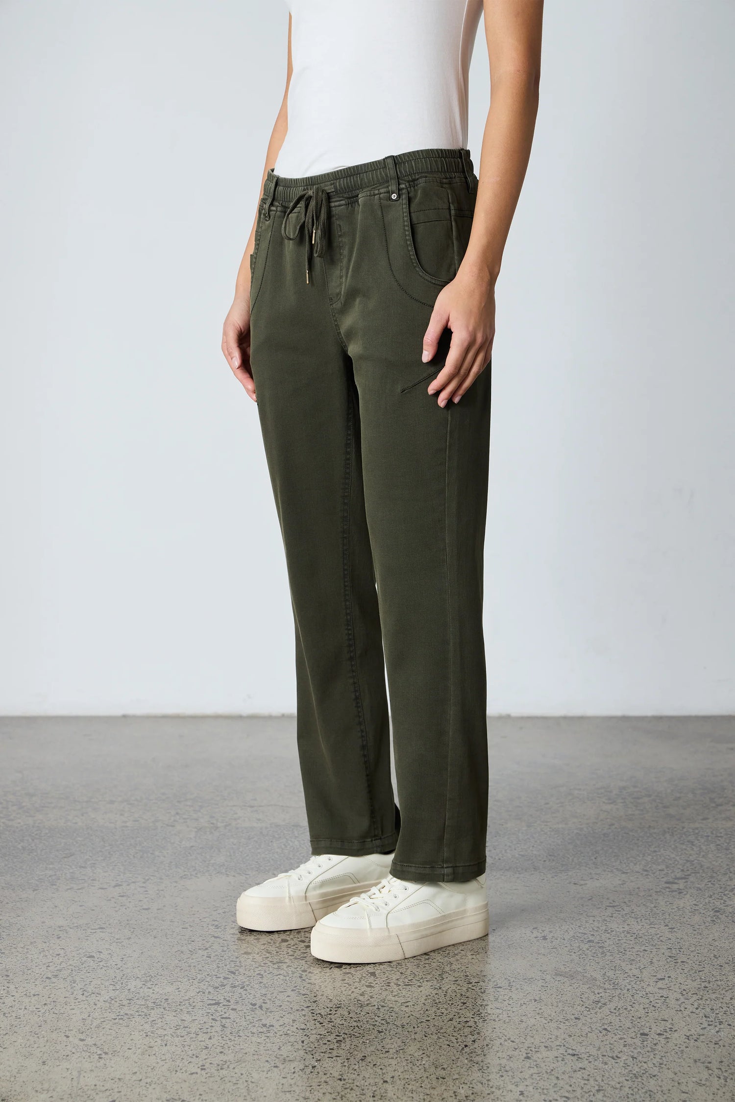 Maine Jean Army 3952 Lania