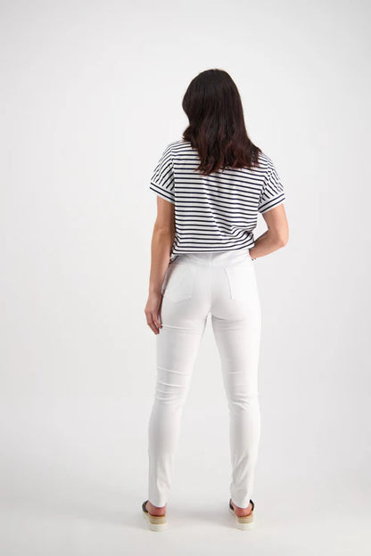 5535 White Denim - Skinny Leg Vassalli Jeans