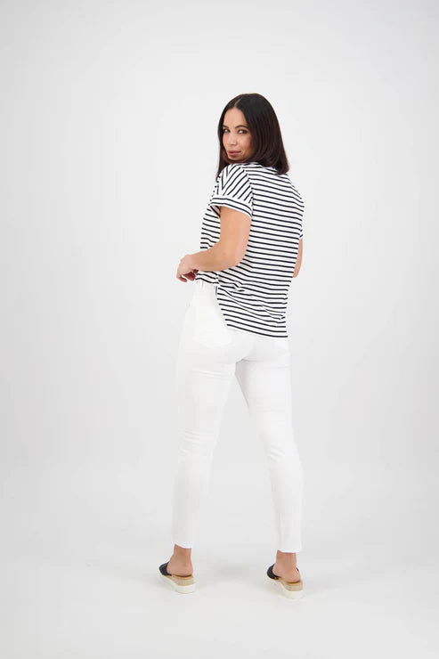 5744 - White Denim Vassalli Skinny Leg Jeans