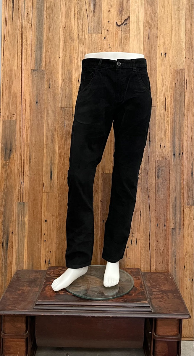 Priestly Straight Leg Jean Black - AK Demire