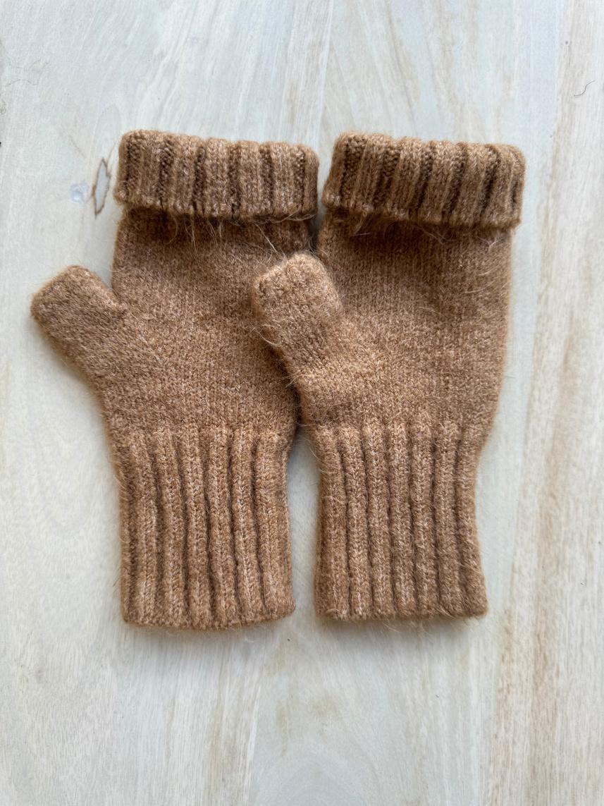 Fingerless Gloves - Cinnamon Creations