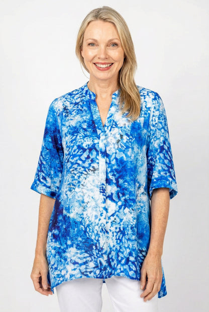 A-Line Shirt Snowcat - Claire Powell