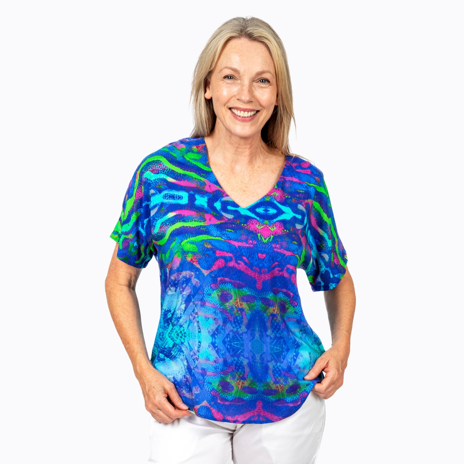 V-Neck Tee Mirage - Claire Powell