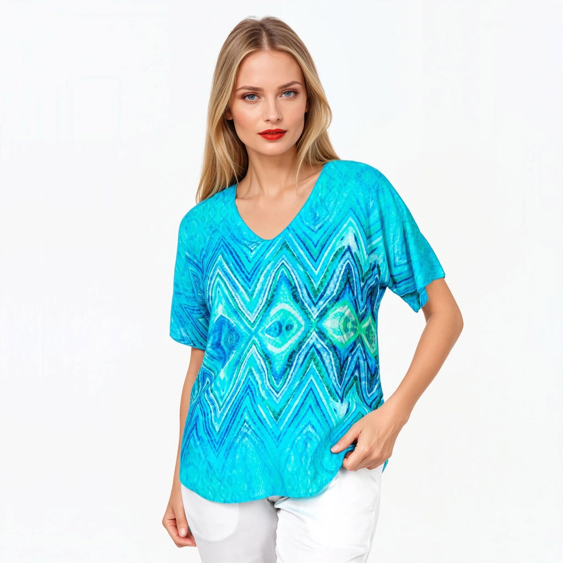 V-Neck Tee Serenity - Claire Powell