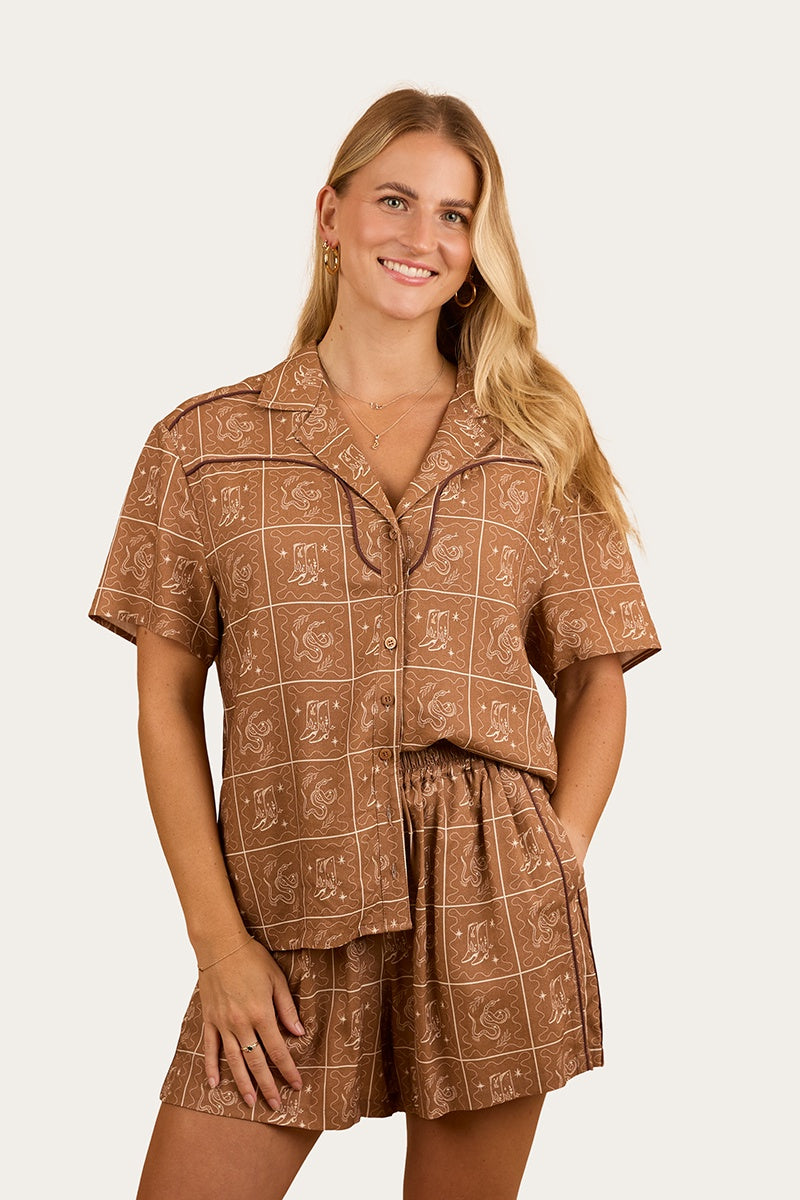 Cody Womens Shirt Almond
