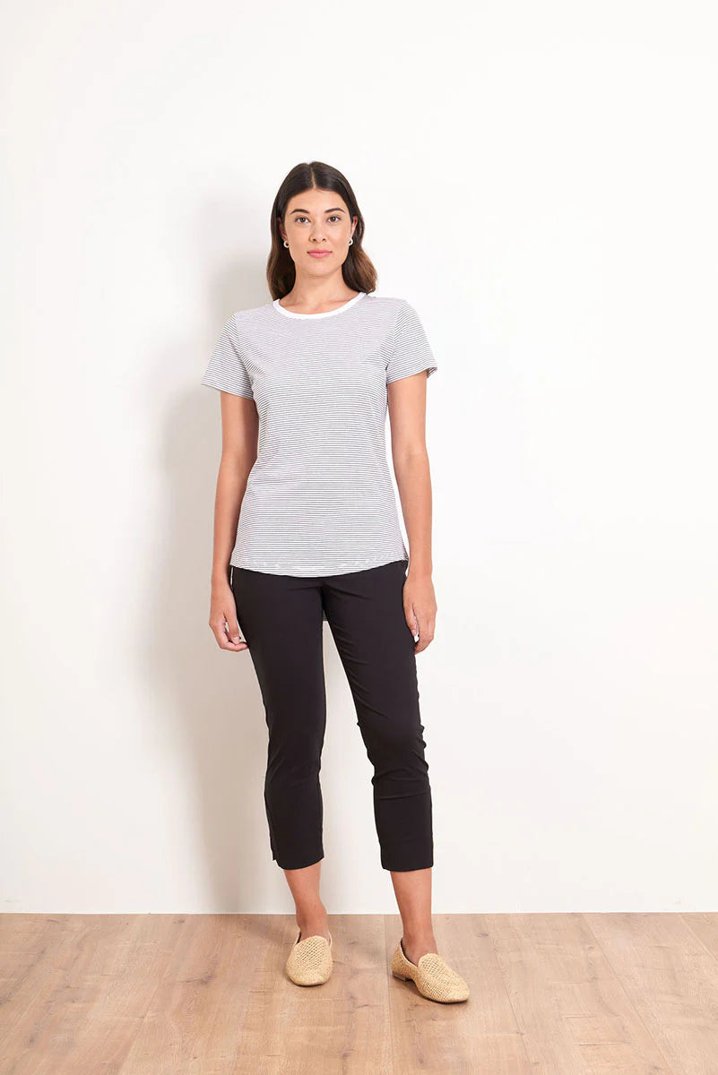 FO4901 Fuss Free Trapeze Capri Pants