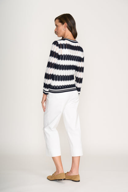 FO8208 Say Hello Sweater