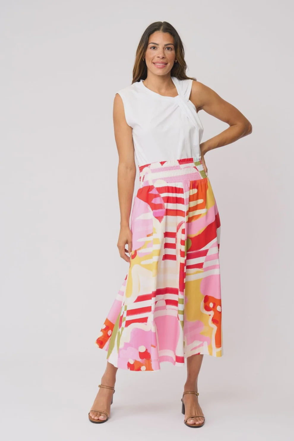 Skirted Ahead Skirt Podium - FOIL