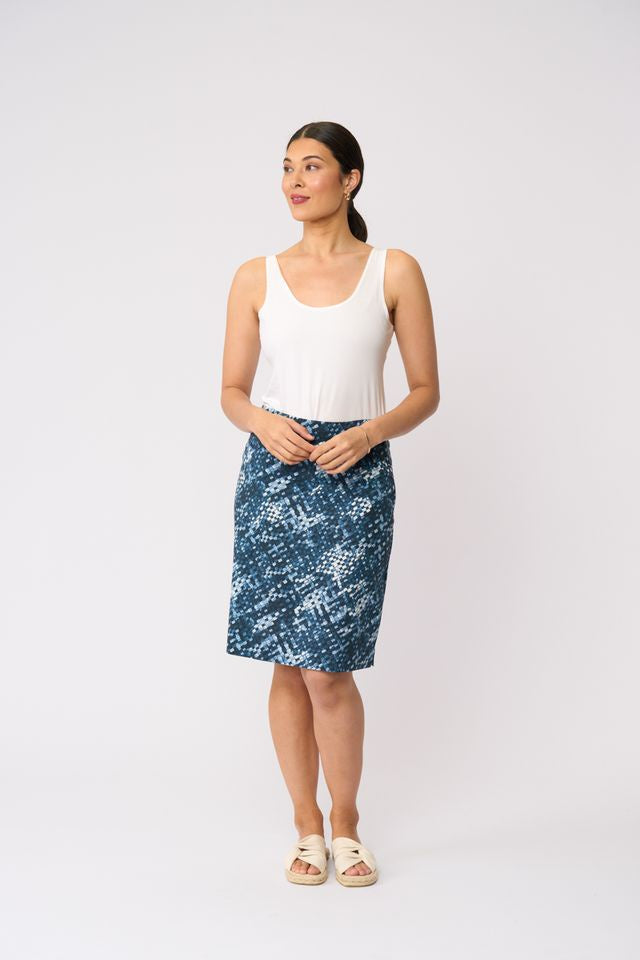 Tee-Rific Skirt Dreamweaver - FOIL