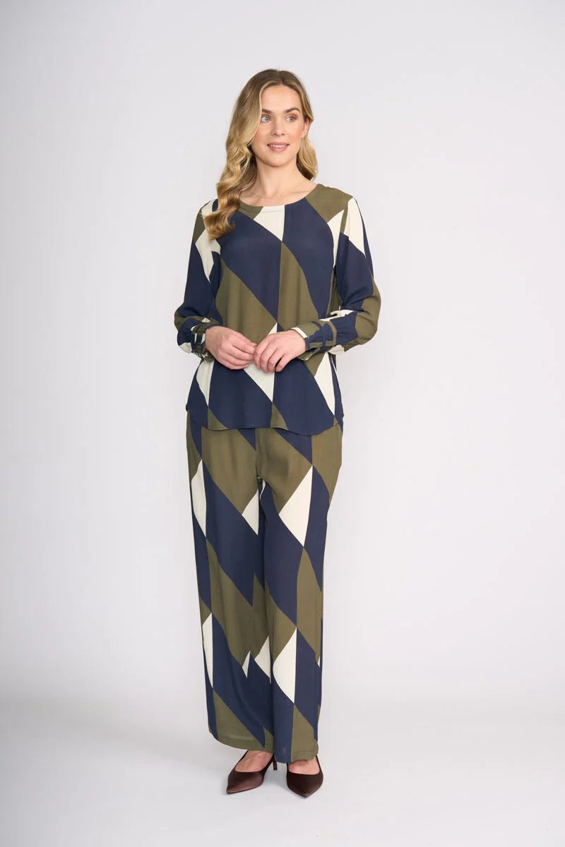 Well Aligned Blouse Foil