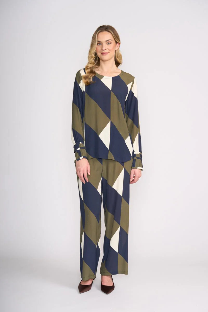 Well Aligned Blouse Foil