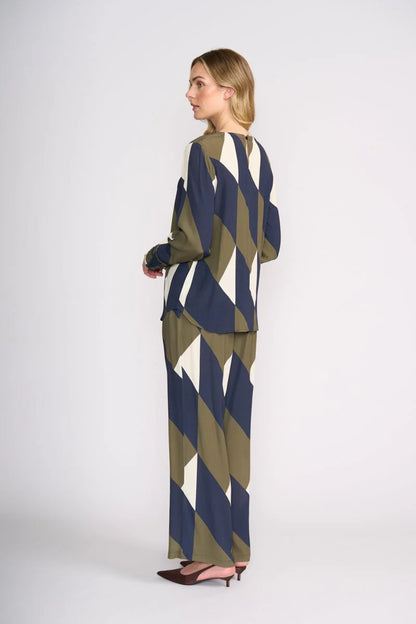 Well Aligned Blouse Foil