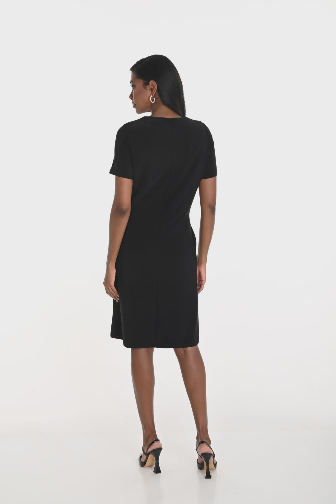 259037 Black Knee-length Shift Dress Style