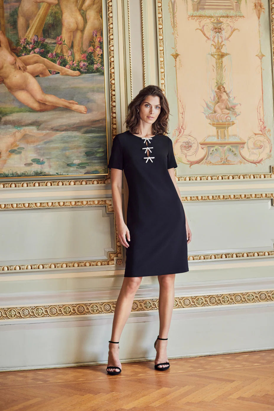 259037 Black Knee-length Shift Dress Style